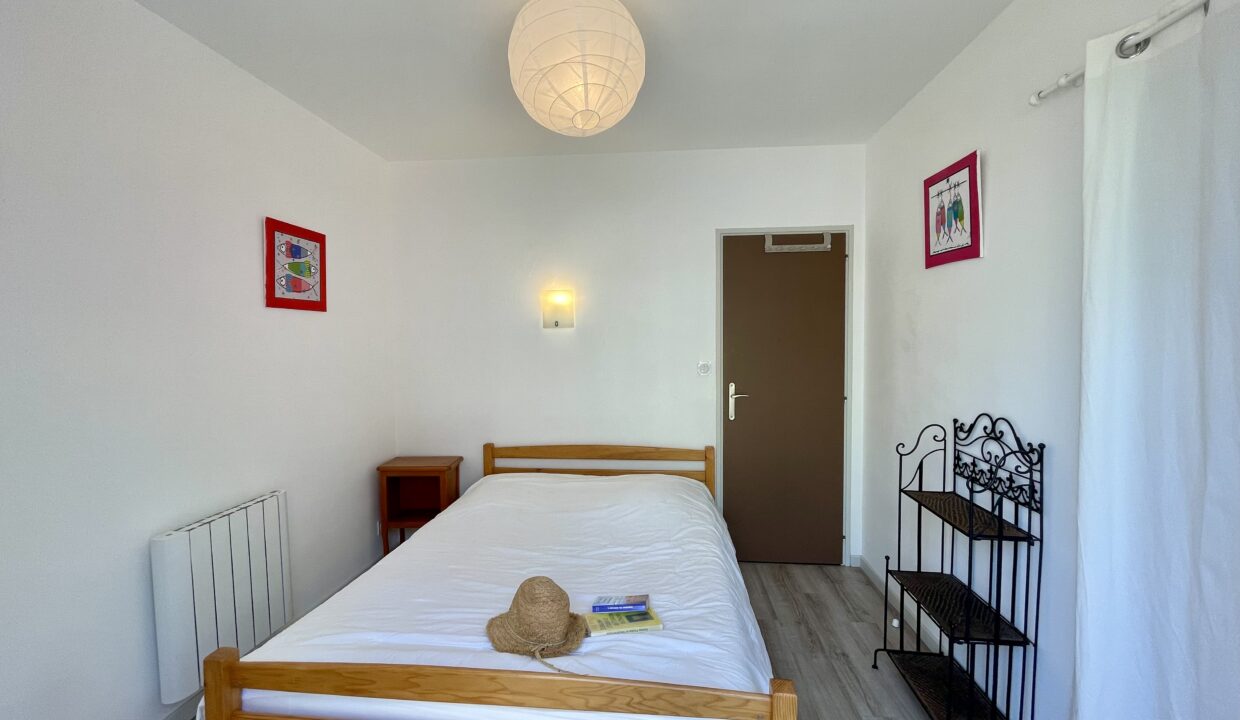 QUARTIER-DU-MARAIS-GIRARD-PLAGE-A-PIED-AU-CALME-EN-IMPASSE-MAISON-FAMILIALE-9-COUCHAGES-WIFI-10