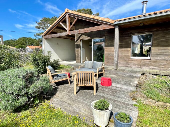 QUARTIER DU PIED DE CHAUME - AU CALME - MAISON TOUT CONFORT - WIFI