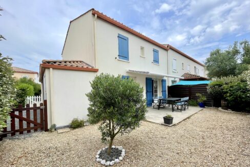 RESIDENCE LE DOMAINE DE LA PAREE - PISCINE COLLECTIVE - 150M DU BORD DE MER - WIFI