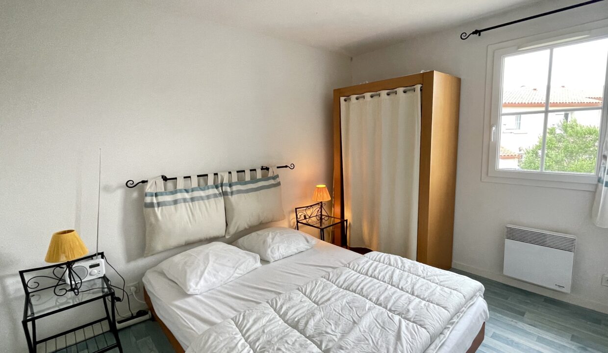 RESIDENCE-LE-DOMAINE-DE-LA-PAREE-PISCINE-COLLECTIVE-150M-DU-BORD-DE-MER-WIFI-6