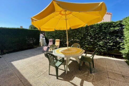 MAISON DE VACANCES DANS RESIDENCE - PLAGE A PIED - MARAIS GIRARD - 6 COUCHAGES - WIFI