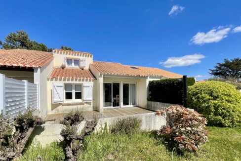 QUARTIER DES DUNES  - MAISON TOUT CONFORT - 300M DE LA GRANDE PLAGE DES DUNES - Animaux bienvenus !